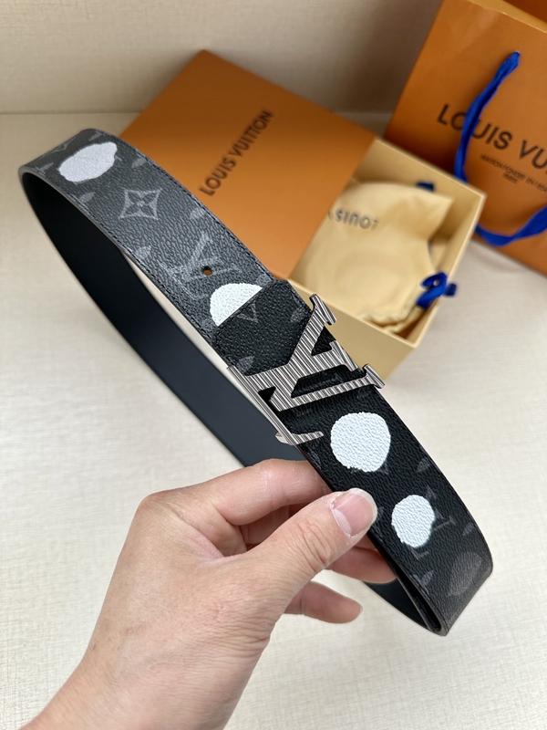 激安ルイヴィトンベルト正面デザイン